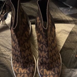 Michael Kors Brown MK Logo High-Tops